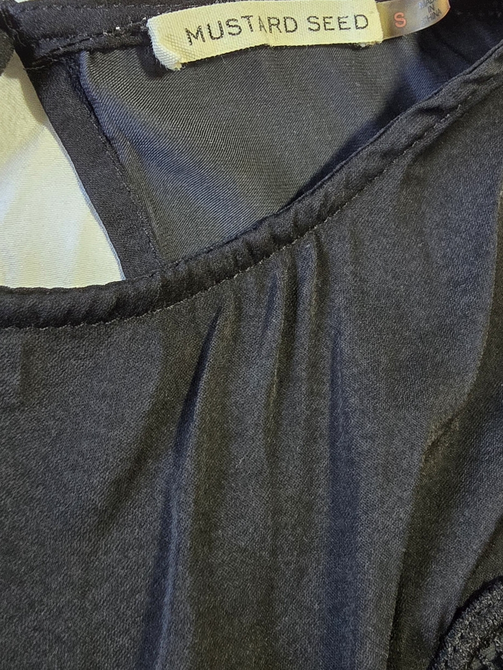 Mustard Seed Black Scoop Neck Blouse with‎ Gentle Gather - Picture 7 of 10
